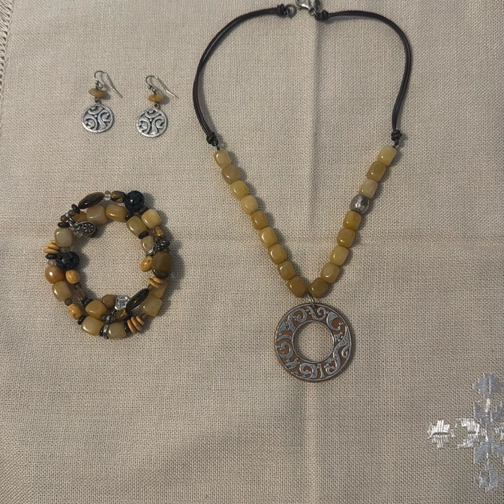 Unique Silpada Brown and Silver Jewelry Set